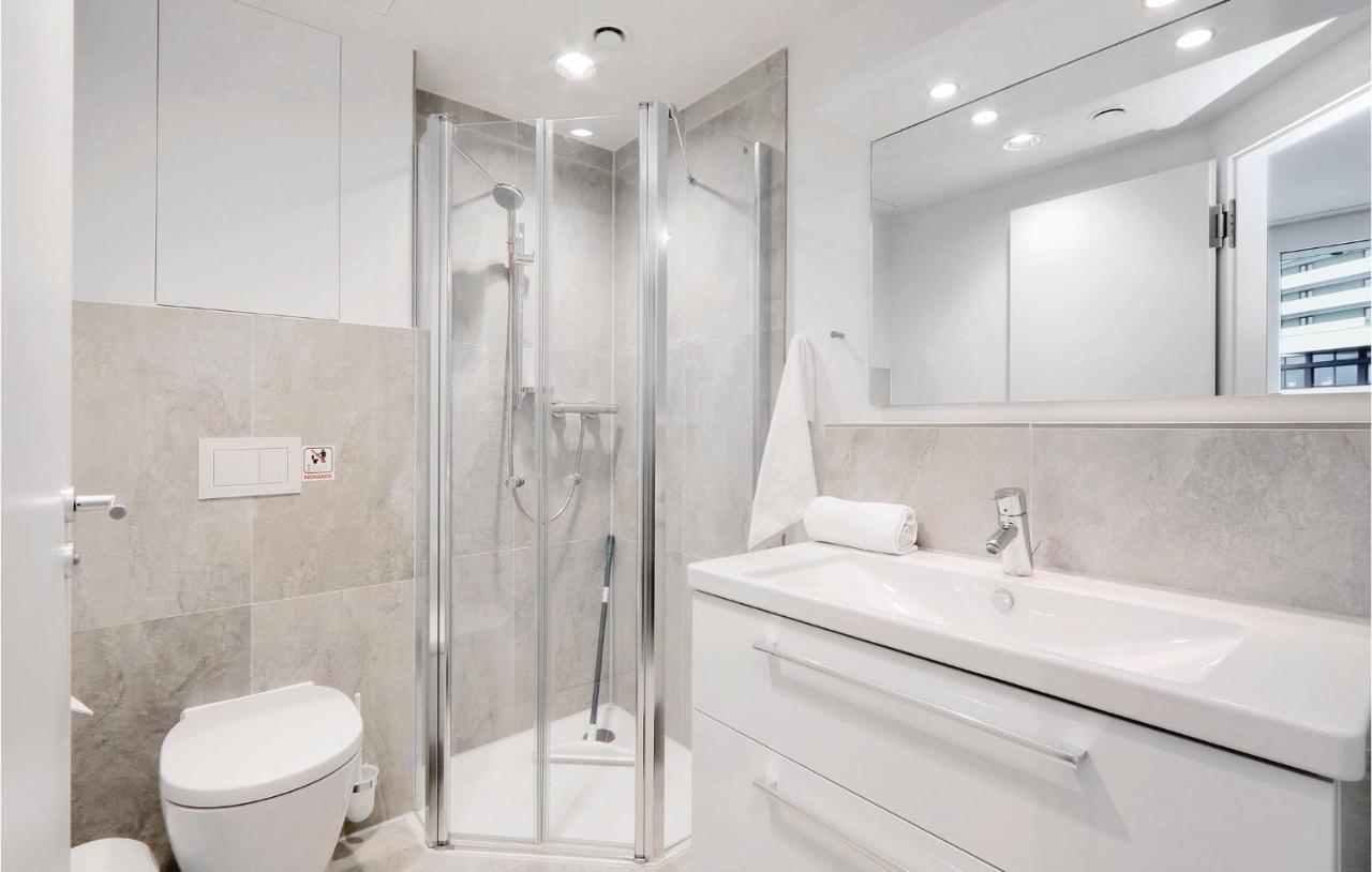Awesome Apartment In Luebeck Travemuende Екстер'єр фото